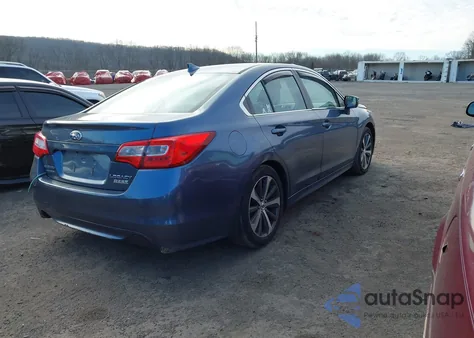 2016 Subaru Legacy 2.5I Limited z USA, uszkodzony, nr VIN 4S3BNAL61G3037101